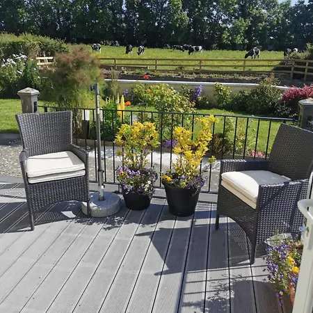 Tranquil Unit Close To Kells *